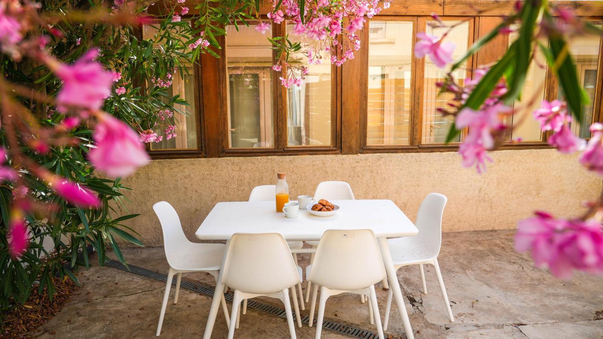 Villa New - Parking - Wifi - Jardin - Le Refuge D'Abel à Avignon Extérieur photo